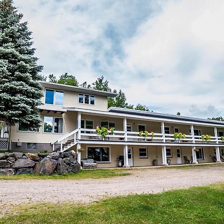 Maple Ridge Resort Michigamme Esterno foto